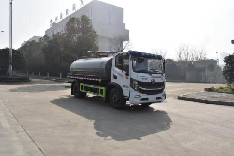 9.23方華神T3云內(nèi)150馬力吸糞車(chē)